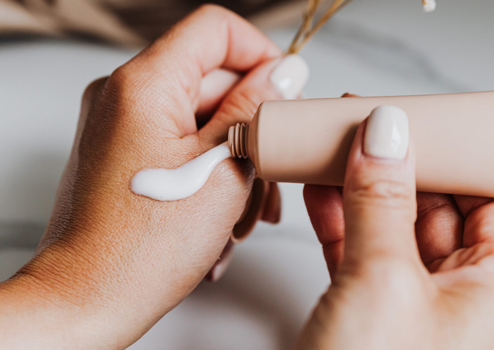 Cuidados com a pele e produtos recomendados